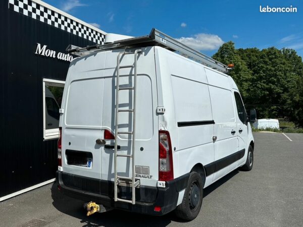 Auto Sérénité-image vue arrière-master (Sarthe 72)