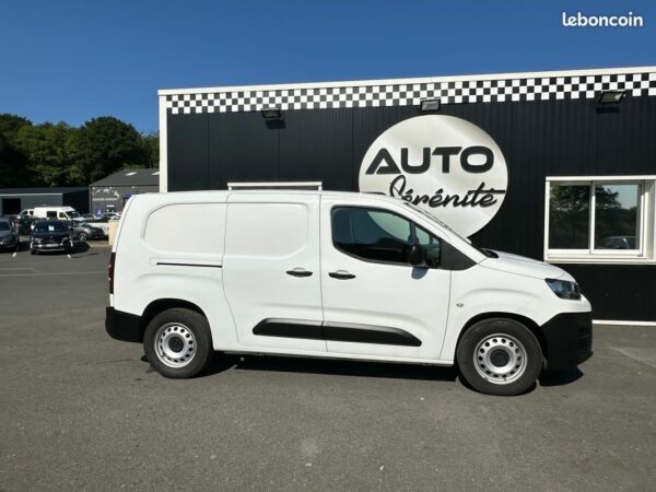 Auto Sérénité-image vue de coté-berlingo (Sarthe 72)