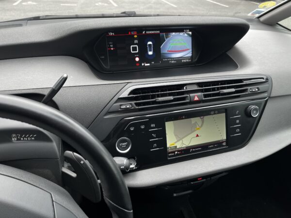 Auto Sérénité-image caméra de recul-c4 (Sarthe72)