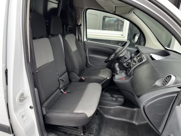 Auto Sérénité-image banquette avant-kangoo (Sarthe 72)