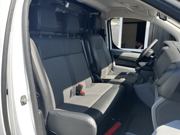 Citroën Jumpy FOURGON XL 2.0BLUEHDI 120cv – Image 13