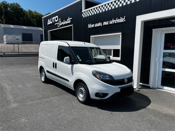 Fiat Doblo Cargo 1.3 MULTIJET 95cv PACK TECHNO 3 Places