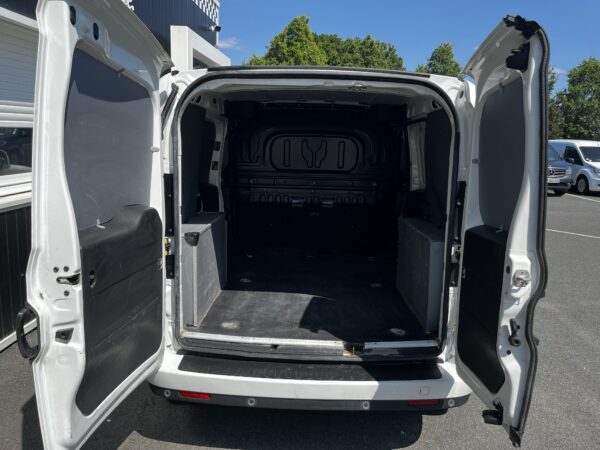 Fiat Doblo Cargo 1.3 MULTIJET 95cv PACK TECHNO 3 Places – Image 15