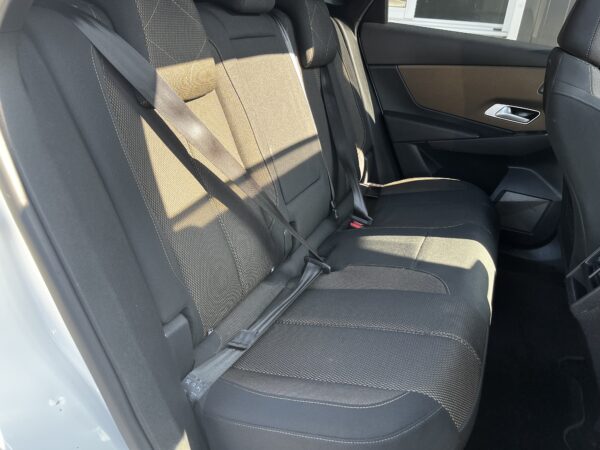 DS 7 Crossback E-TENSE 4x4 300ch Business + TOIT PANORAMIQUE – Image 26