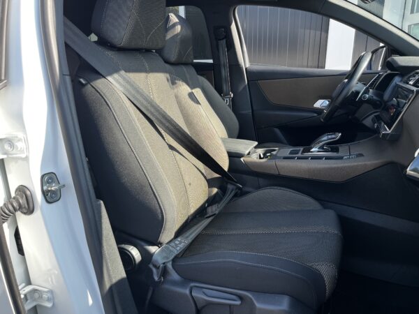 DS 7 Crossback E-TENSE 4x4 300ch Business + TOIT PANORAMIQUE – Image 11
