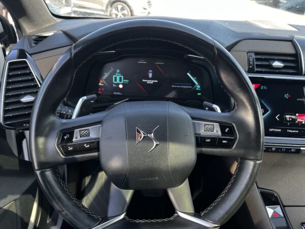 DS 7 Crossback E-TENSE 4x4 300ch Business + TOIT PANORAMIQUE – Image 12