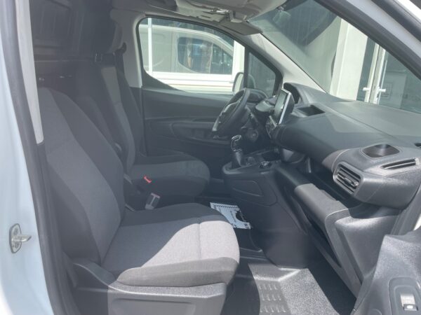 Peugeot Partner FOURGON BLUEHDi 75cv PREMIUM – Image 8