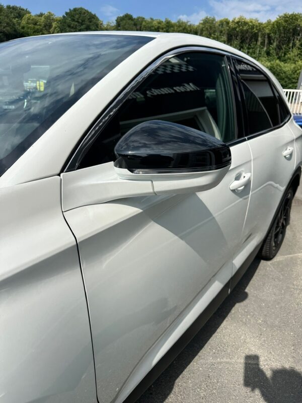 DS 7 Crossback BLUEHDi 130cv EAT8 PERFORMANCE LINE + ATTELAGE – Image 22
