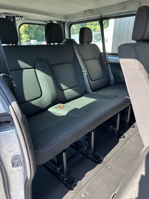 Renault Trafic COMBI L2 dCi 125cv – Image 16