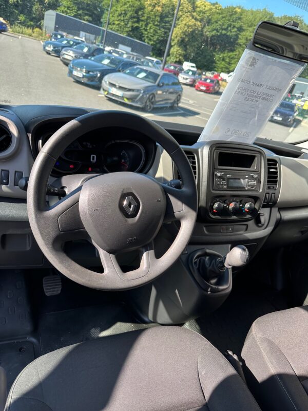 Renault Trafic COMBI L2 dCi 125cv – Image 9