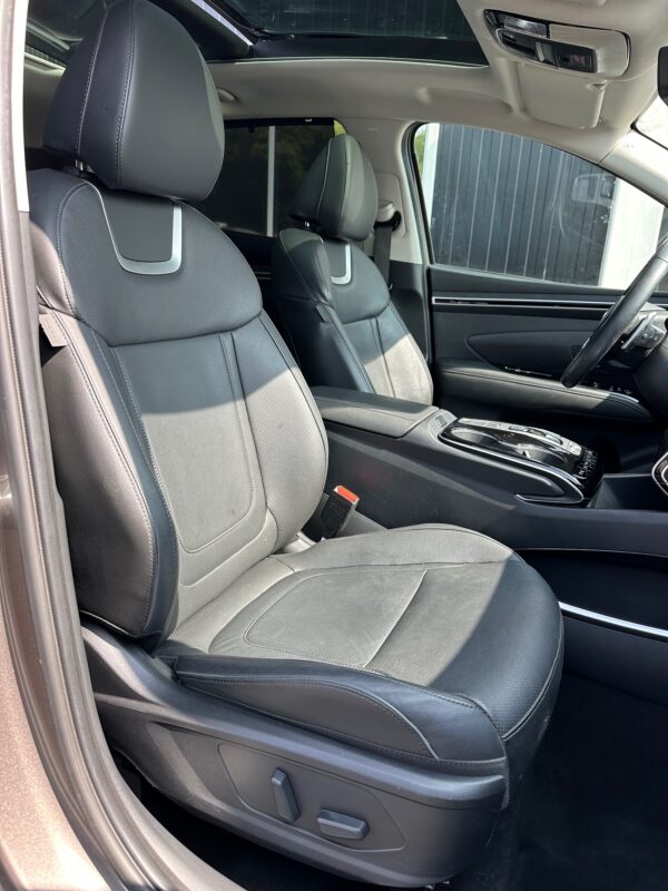 Hyundai Tucson EXECUTIVE FULL OPTIONS – Image 2