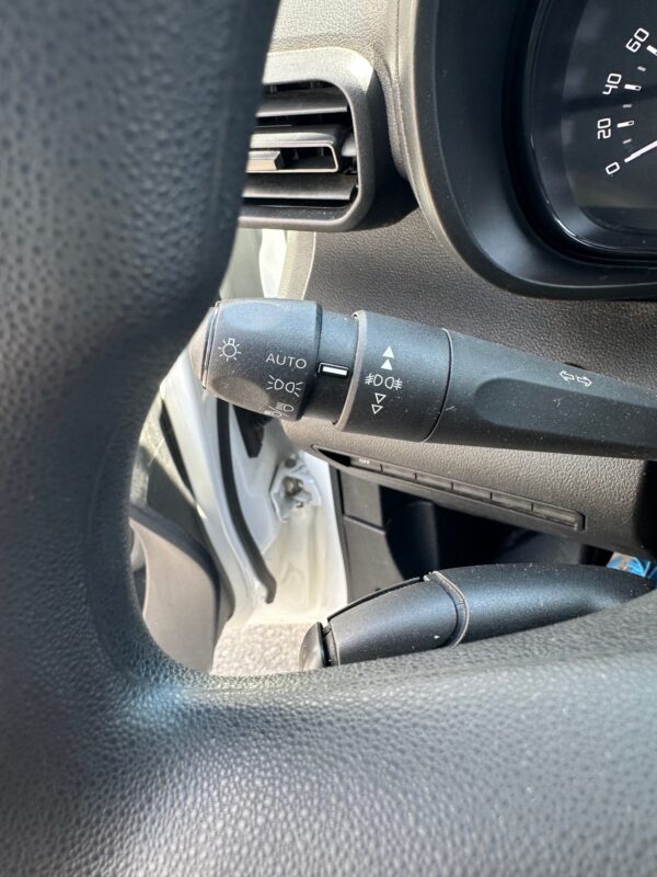 Citroën Berlingo VAN M 1000kgs BLUEHDI 100cv – Image 11