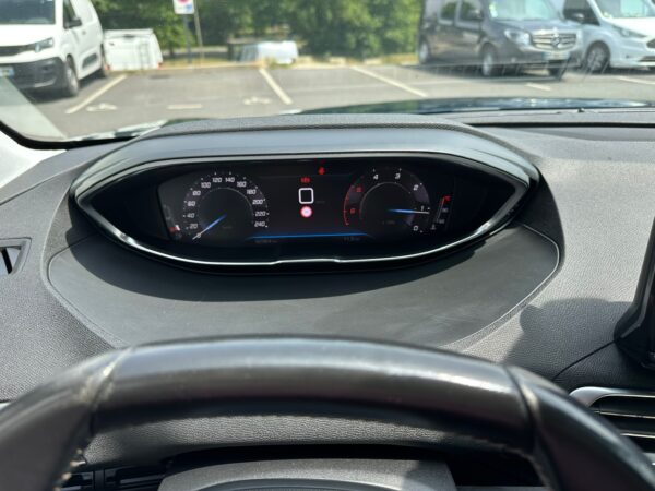 Peugeot 5008 BLUEHDi 130ch – Image 14