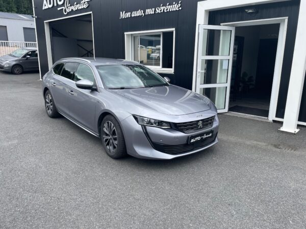 Peugeot 508 SW BUSINESS Hybrid 225cv