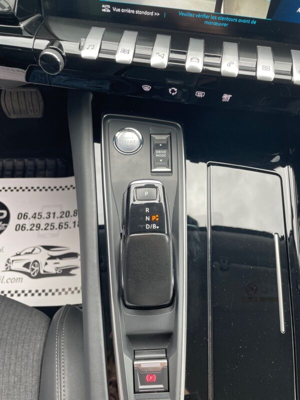 Peugeot 508 SW BUSINESS Hybrid 225cv – Image 9