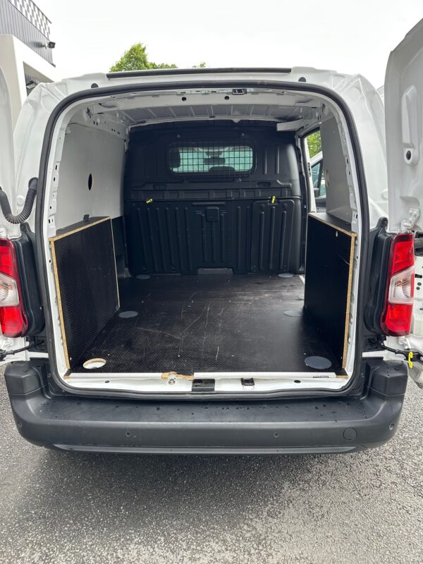 Toyota Proace City FOURGON 100cv – Image 9