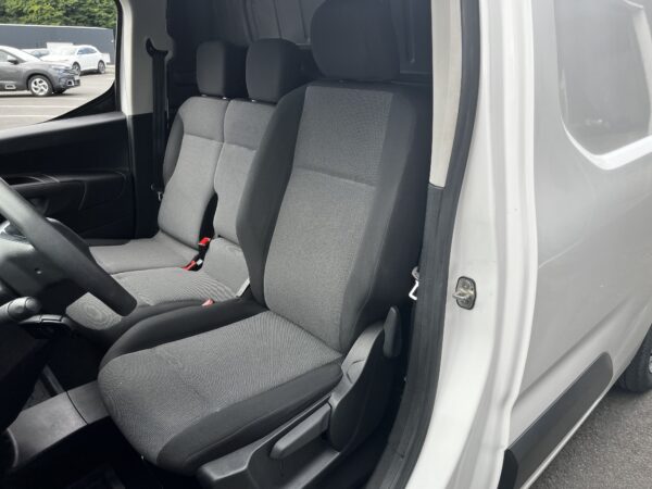 Peugeot Partner LONG XL BLUEHDi 100cv – Image 18