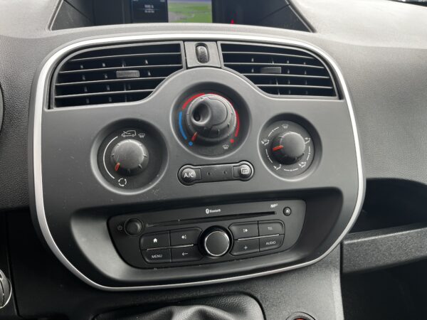 Renault Kangoo Express MAXi 95cv – Image 13