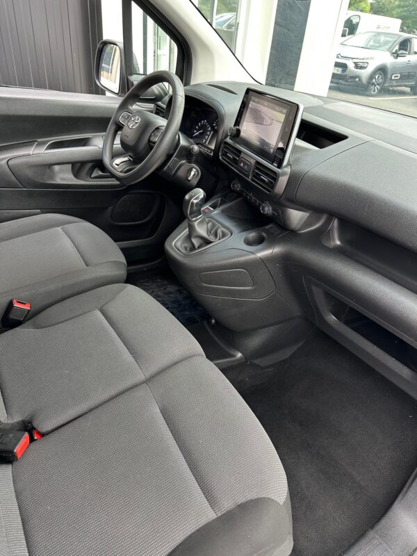 Toyota Proace City FOURGON 100cv – Image 14