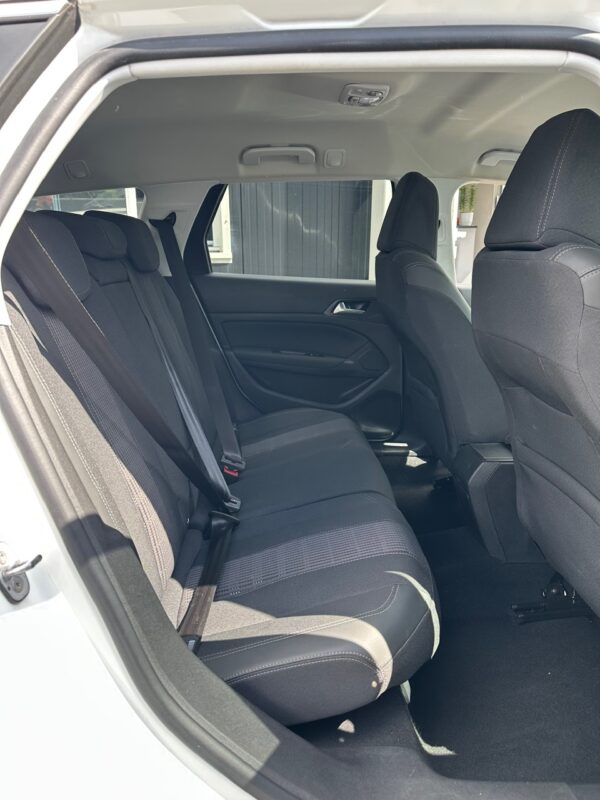 Peugeot 308 SW BlueHDi 130ch (Copie) – Image 12
