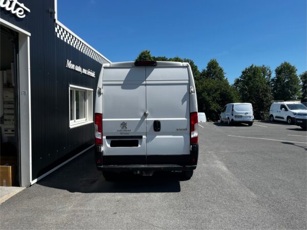 Peugeot Boxer FOURGON TOLE 435 L3H2 BLUEHDI 165cv – Image 6