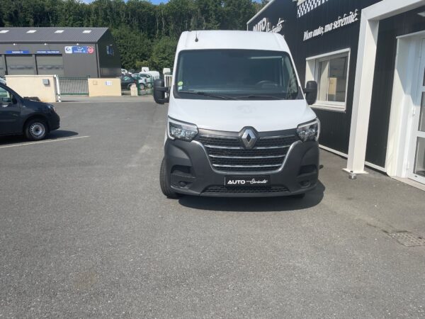 Renault Master FOURGON F3300 L1H2 DCI 135cv – Image 5