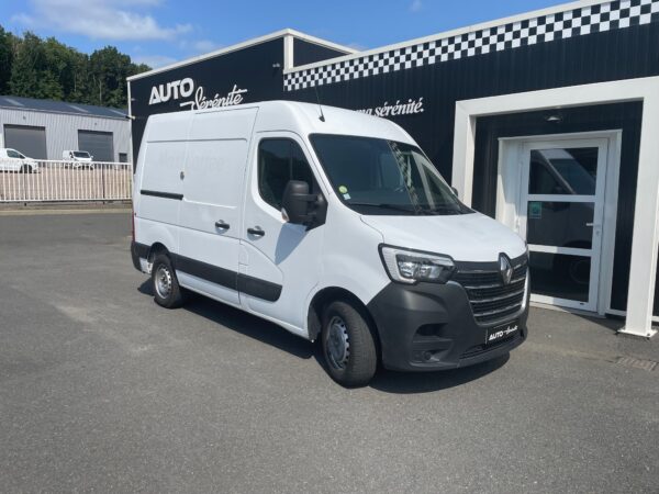Renault Master FOURGON F3300 L1H2 DCI 135cv
