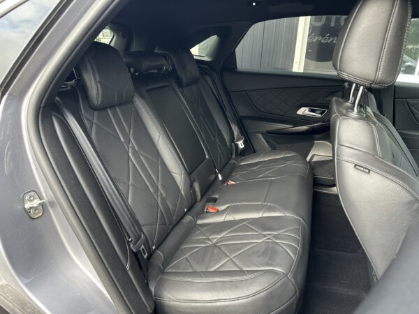 DS 7 Crossback E-Tense 300cv – Image 12