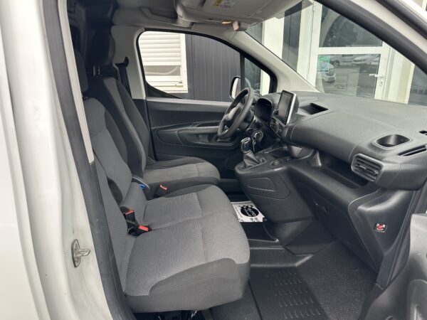 Peugeot Partner FOURGON 650 KG BLUEHDI 100cv + CAMERA – Image 8