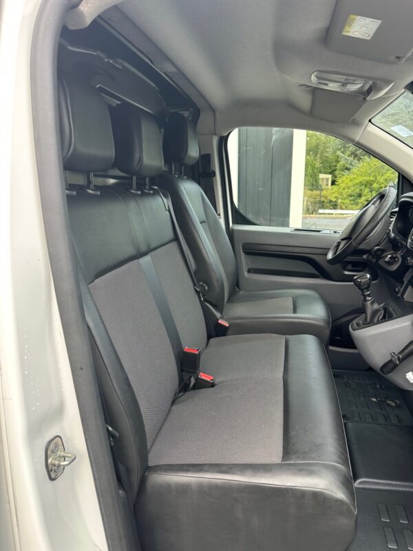 Citroën Jumpy FOURGON XL 2.0 BLUEHDI 120cv – Image 3