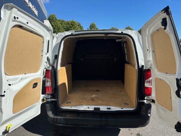 Citroën Berlingo VAN M 650kg BlueHDi 100cv – Image 13