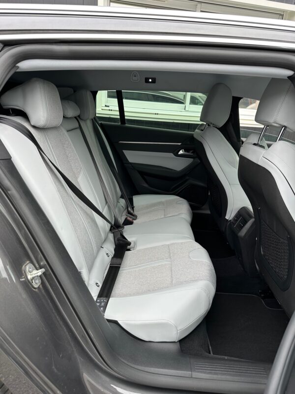 Peugeot 508 SW BlueHDi 130ch – Image 11