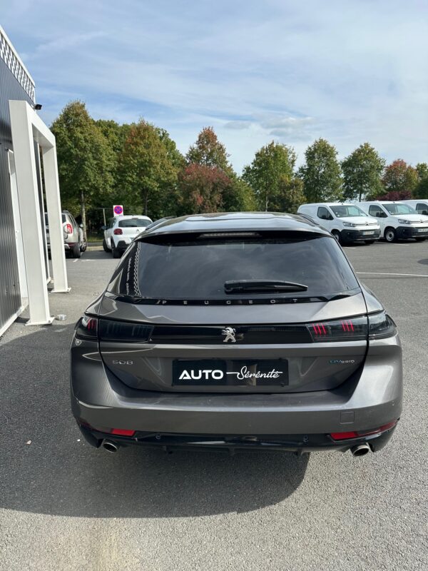 Peugeot 508 SW Hybrid 225cv – Image 13